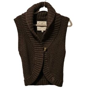 Abercrombie and Fitch wool blend brown vest with exaggerated collar